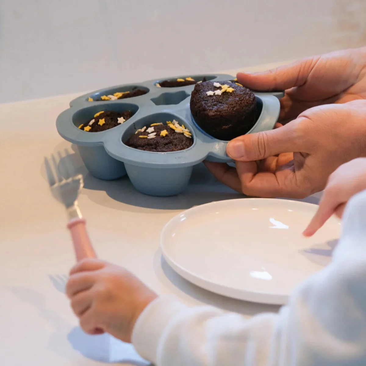 Beaba Multiportions 3 Oz Silicone Tray – Rain - Image 5