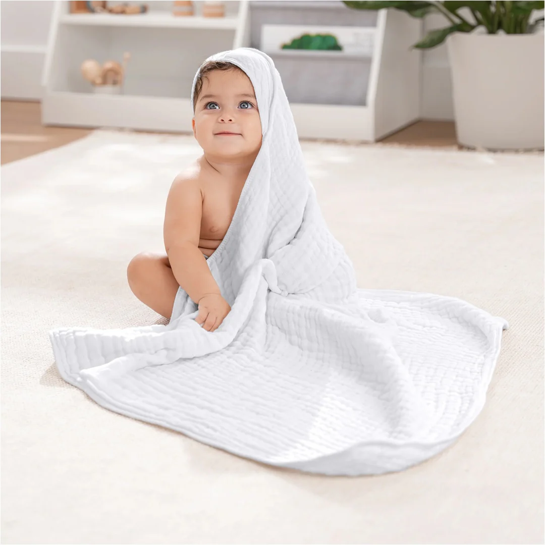Comfy Cubs Baby Hooded Towels 2 Pack - White - Image 3