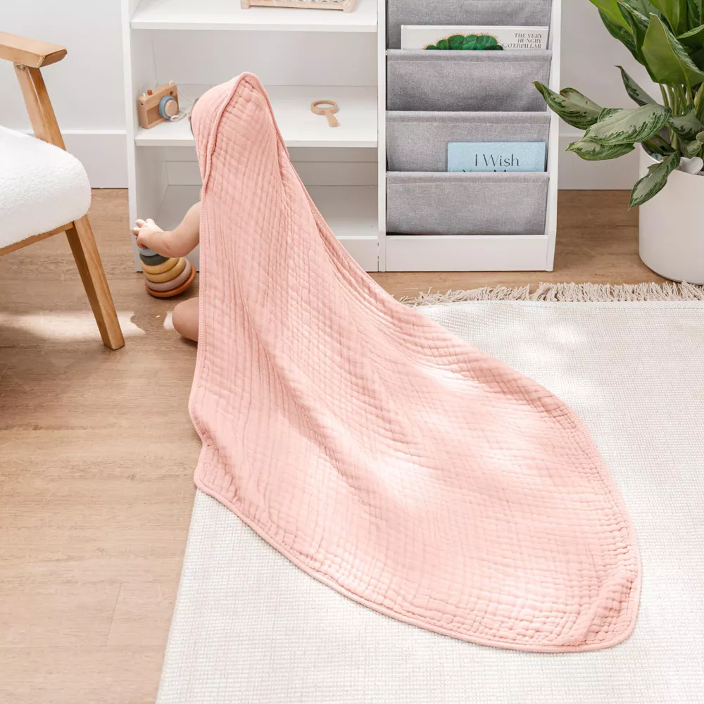 Comfy Cubs Hooded Baby Towels 1 Pack - Lace - Image 2