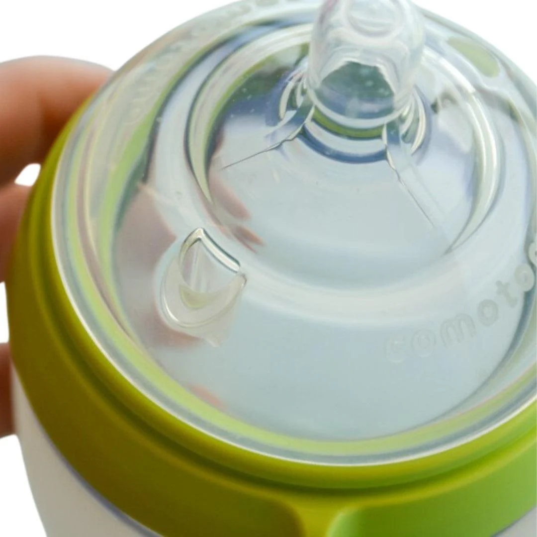 Comotomo Baby Bottle Bundle Green - Image 10
