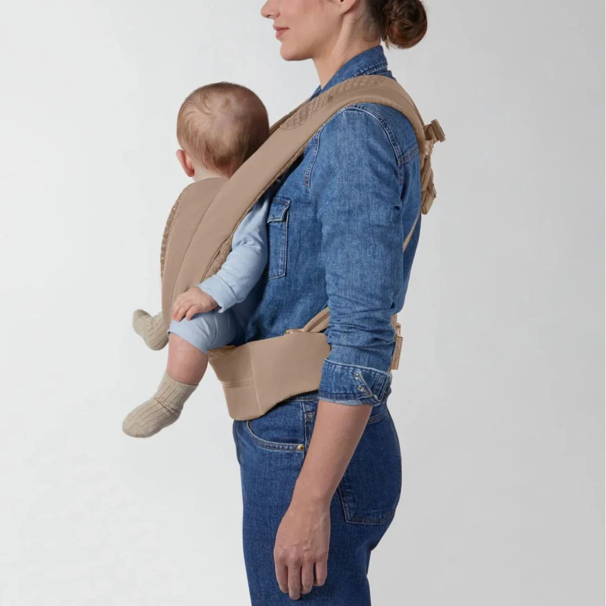 Cybex Coya Carrier - Cozy Beige - Image 3