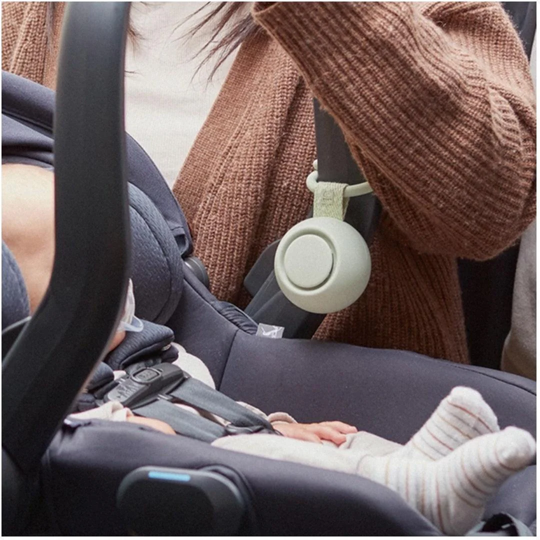 Hatch Rest Go Portable Sound Machine For Babies, Mint - Image 9