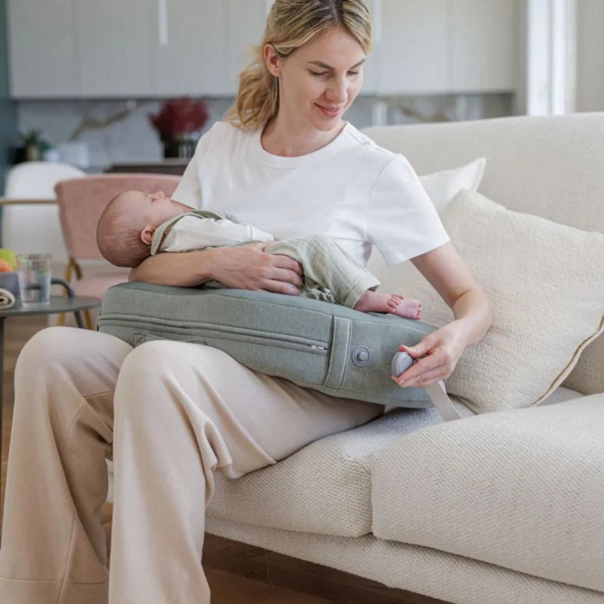 Inglesina Elysia Nursing Pillow - Delicate Pink - Image 8