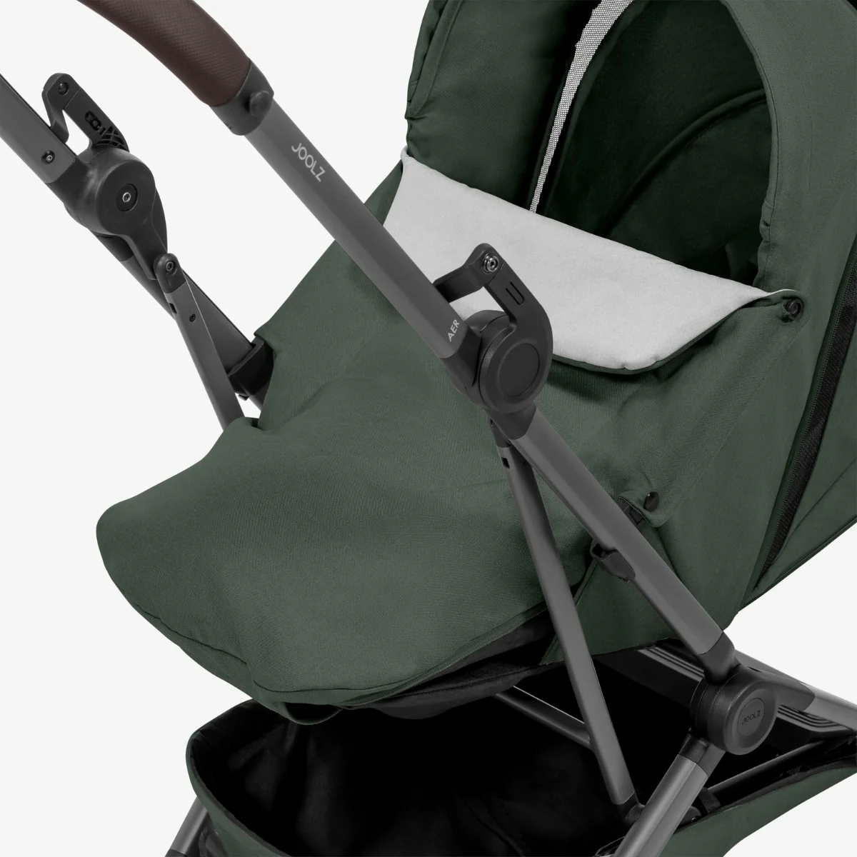 Joolz Aer2 Nest to seat - Forest Green - Image 4
