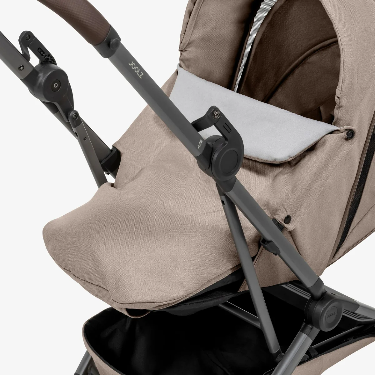 Joolz Aer2 Nest to seat - Sandy Taupe - Image 5