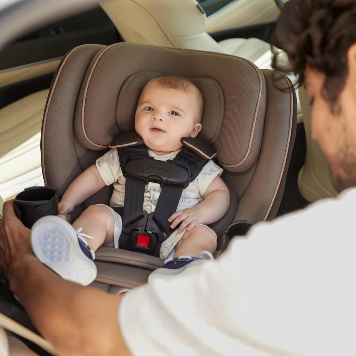 Maxi-Cosi Andi 360 Rotating All-in-One Convertible Car Seat - Truffle - Image 2