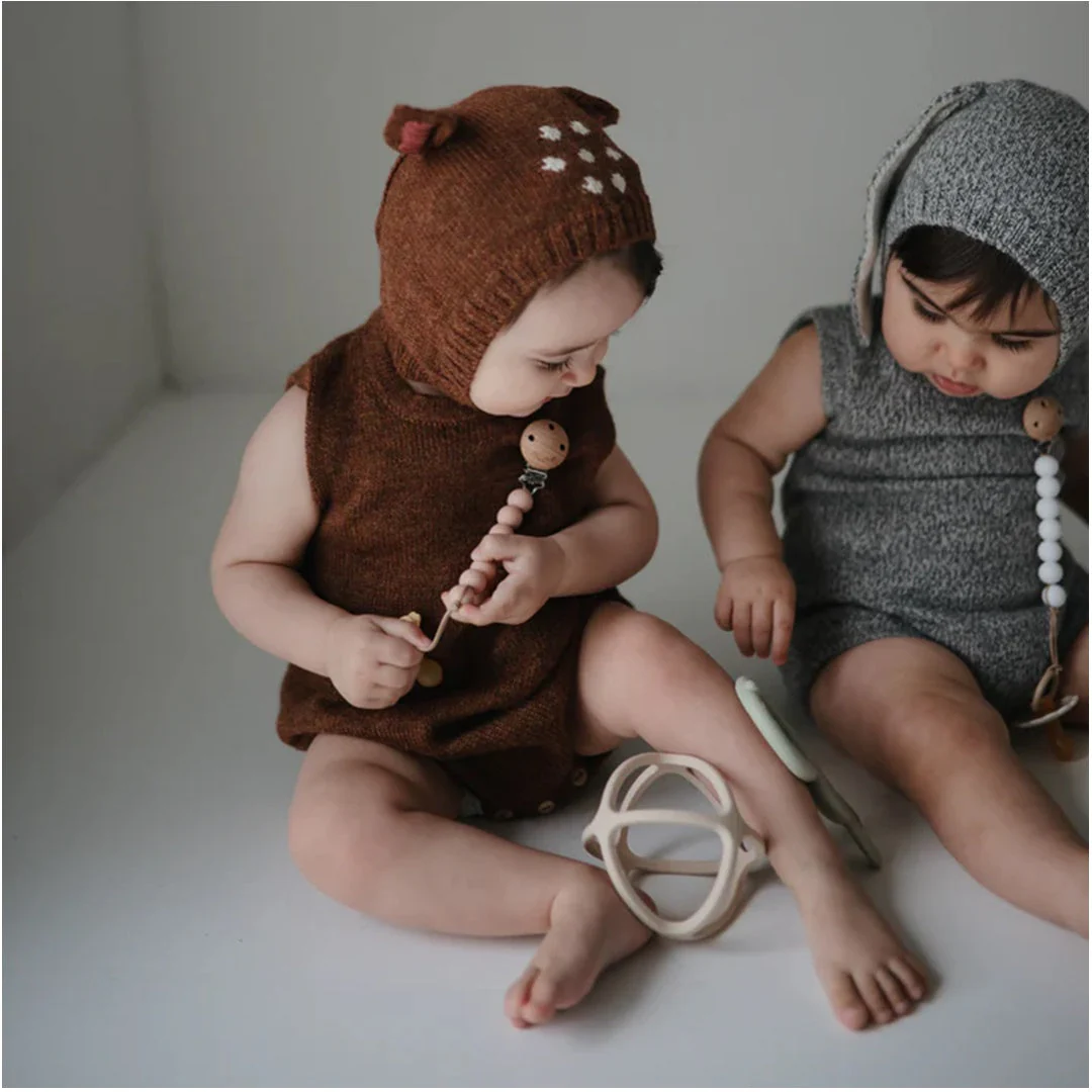 Mushie Ball Teether - Shifting Sand - Image 4