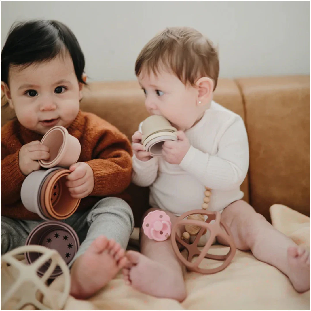 Mushie Ball Teether - Woodchuck - Image 4