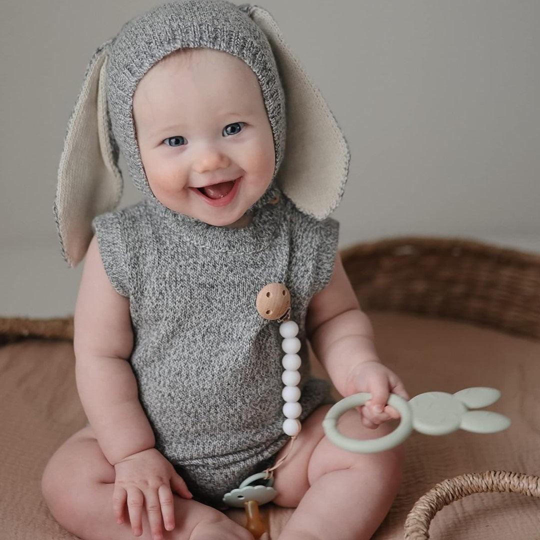 Mushie Bunny Teether Sage - Image 3