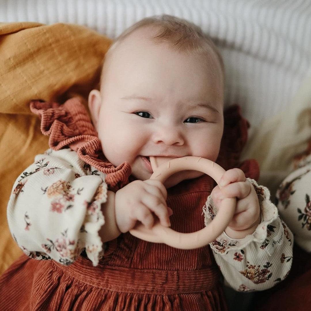 Mushie Cat Teether Blush - Image 2