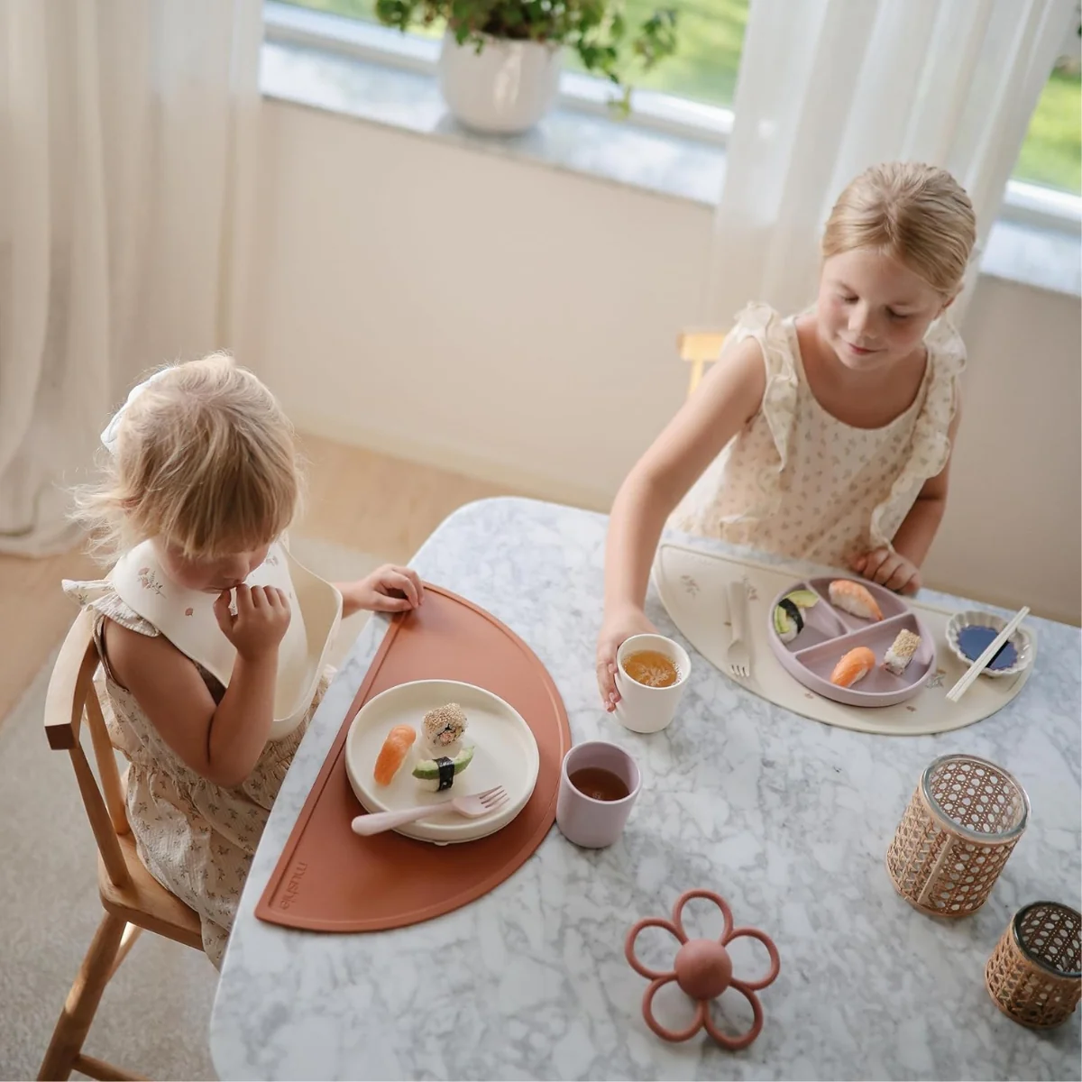 Mushie - Classic Silicone Suction Plate BPA-Free Non-Slip Design Ivory - Image 2