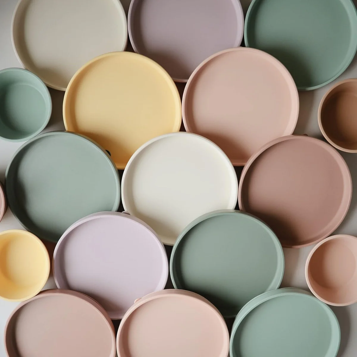 Mushie - Classic Silicone Suction Plate BPA-Free Non-Slip Design Ivory - Image 7