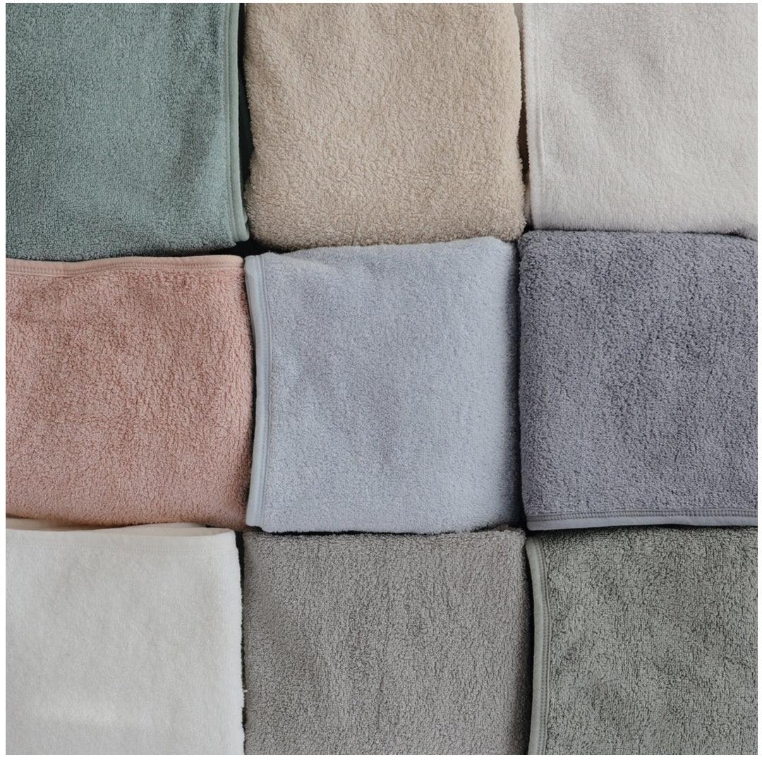 Mushie Organic Cotton Baby Hooded Towel Blush - Image 5