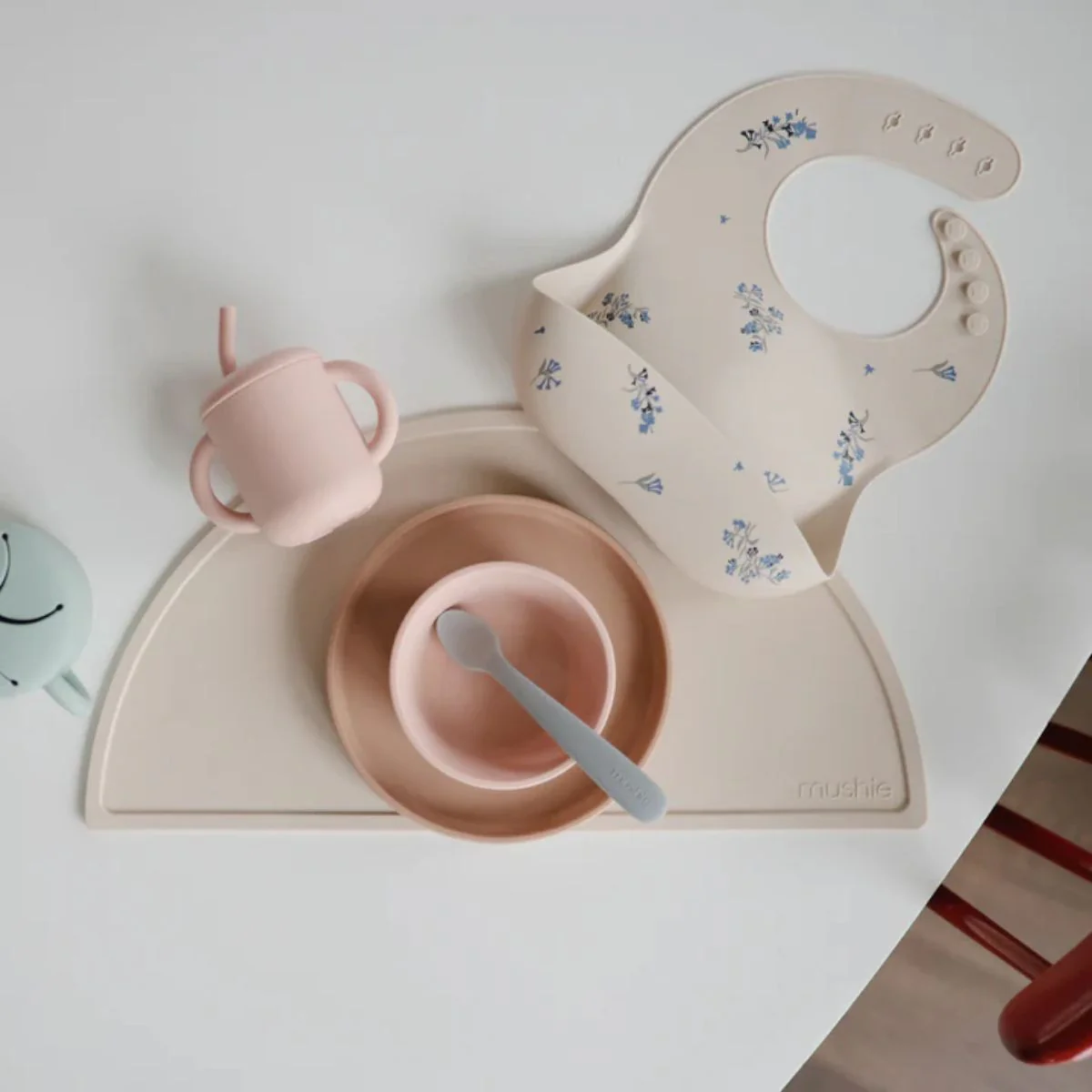 Mushie Silicone Baby Bib - Lilac Flowers - Image 5