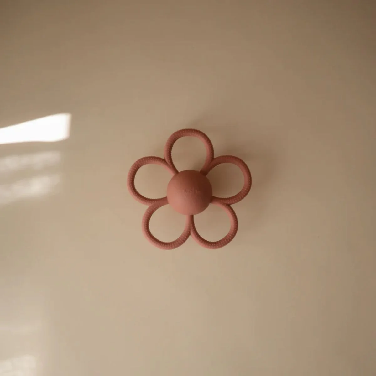 Mushie Silicone Daisy Rattle Teether - Dusty Rose - Image 8