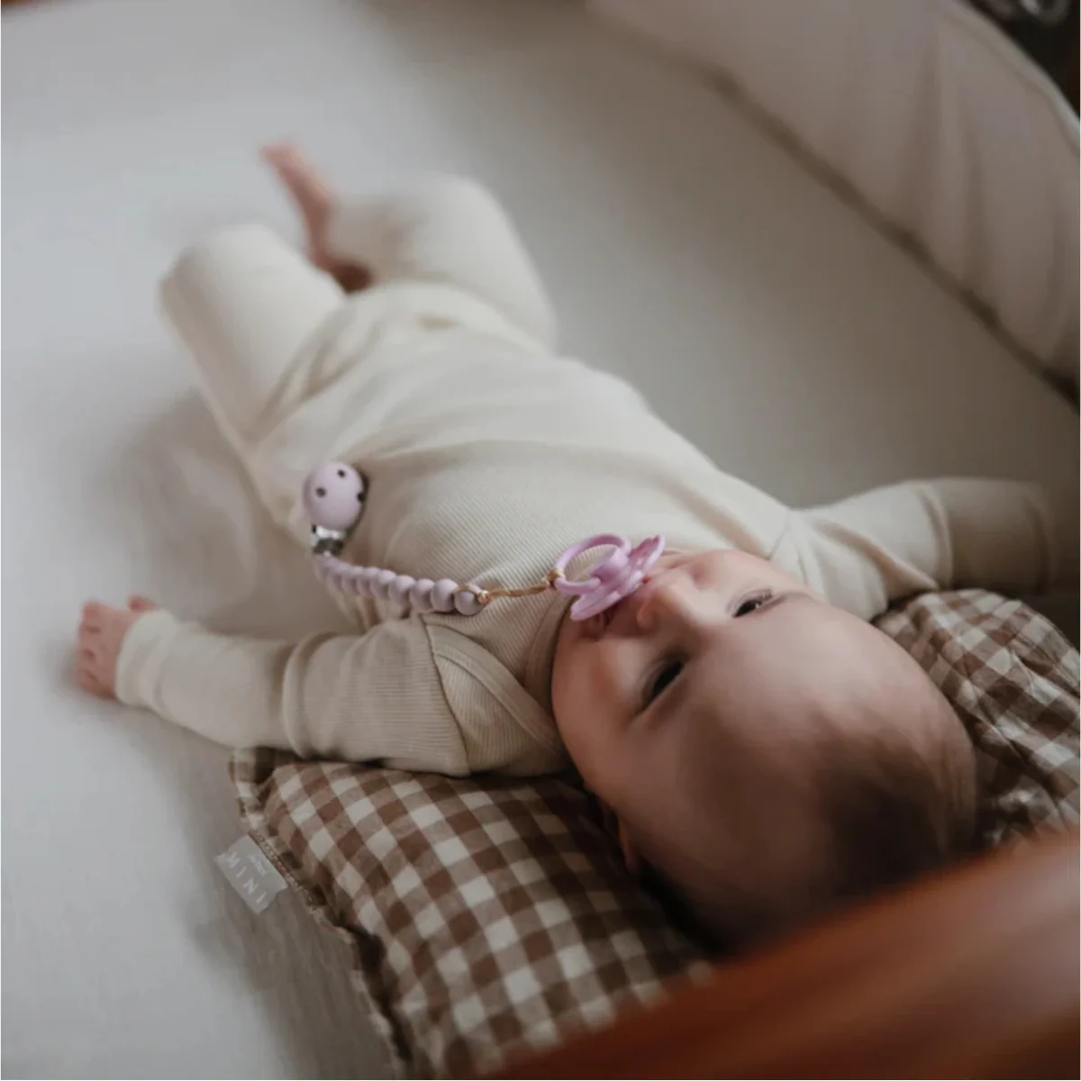 Mushie Silicone Pacifier Clip | Hera Soft Lilac - Image 2