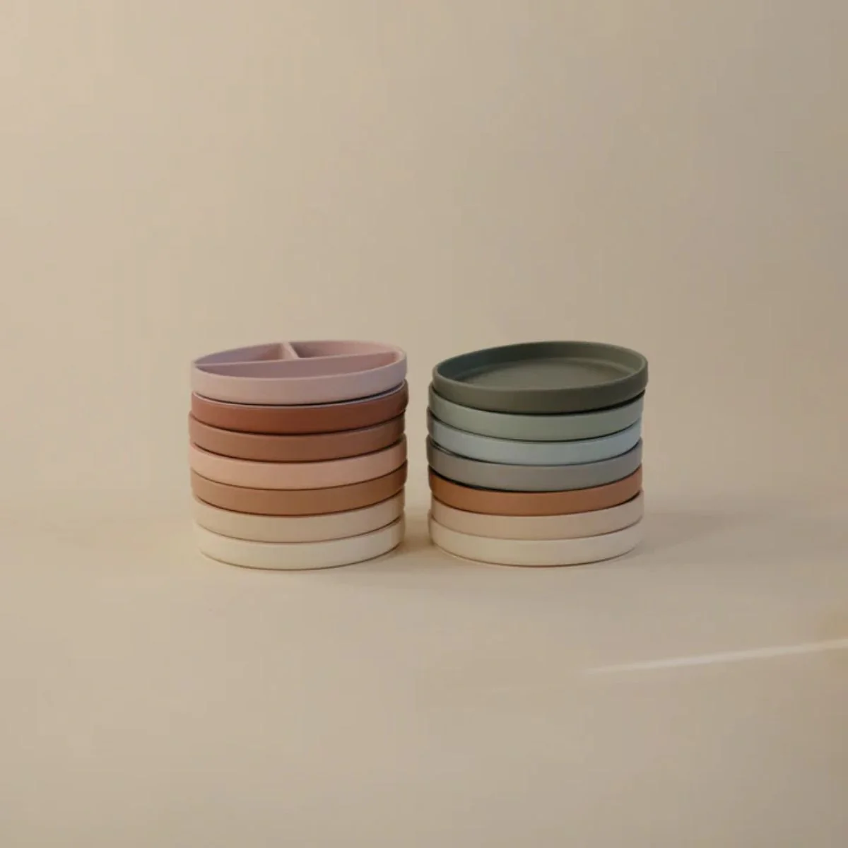 Mushie Silicone Suction Plate - Ivory - Image 6