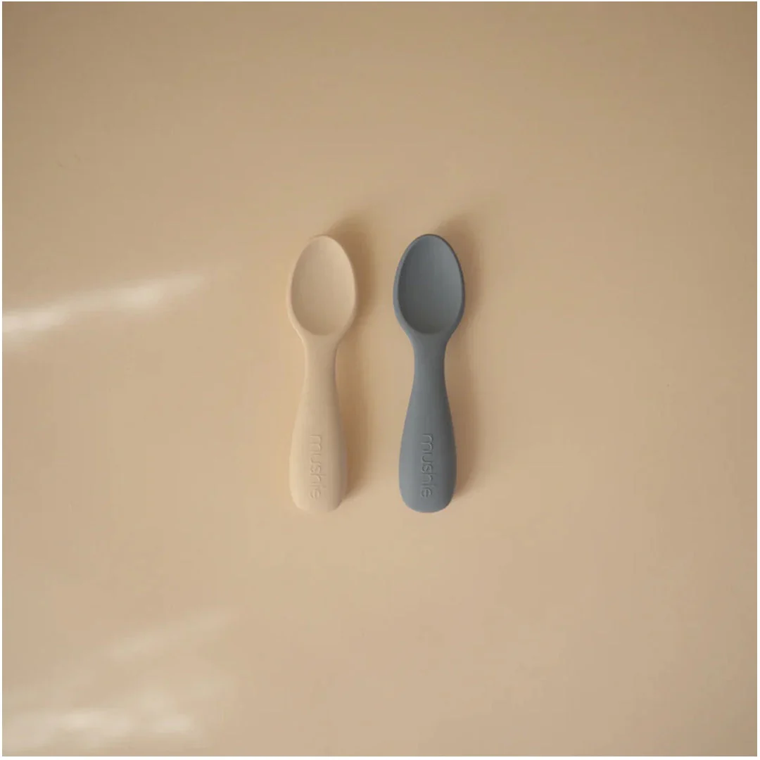 Mushie Silicone Toddler Starter Spoons 2-Pack Tradewinds/Shifting Sand - Image 3