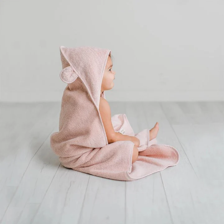 Natemia Organic Cotton Hooded Towel For Babies and Toddlers - Pink - Image 4