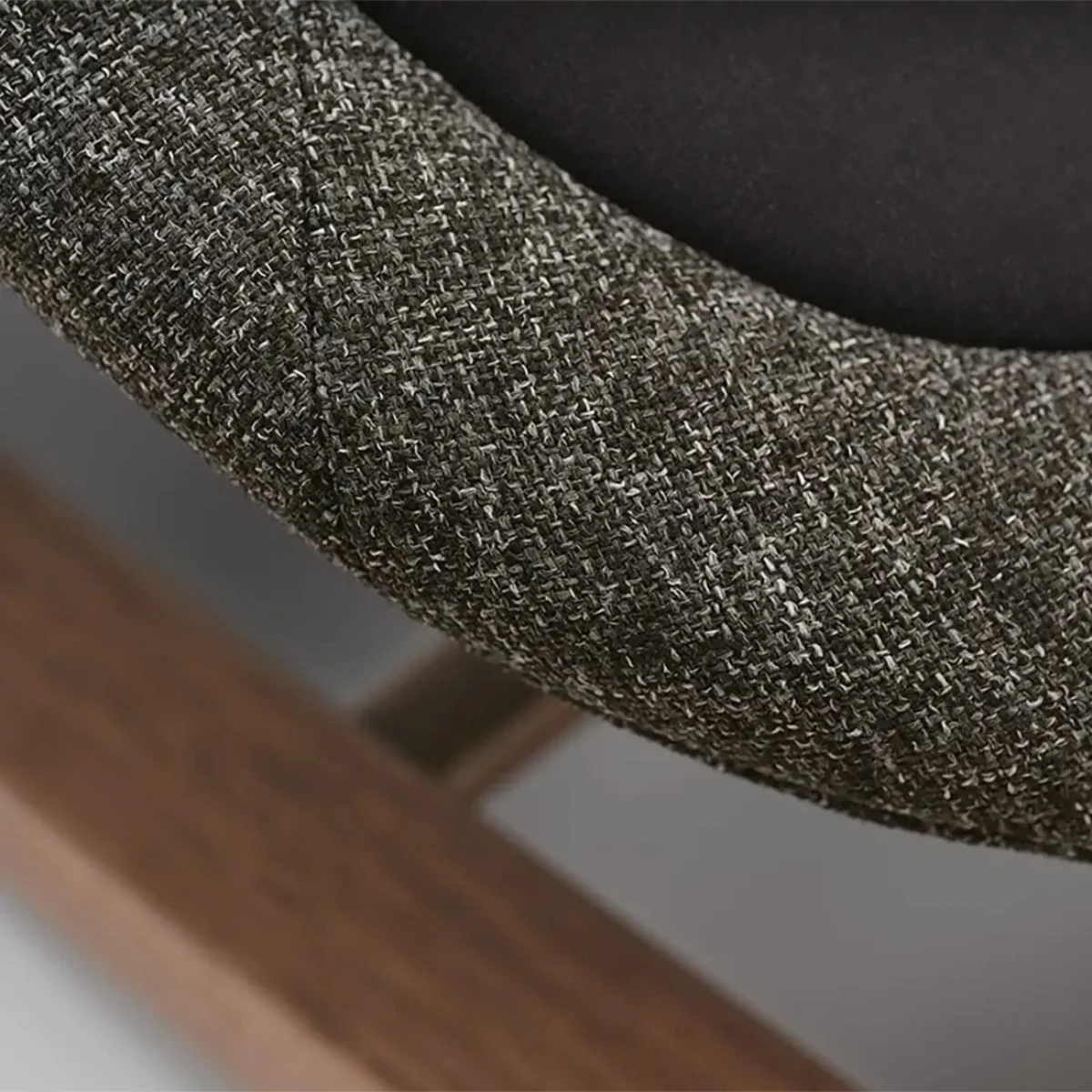 Nuna BRYN Newborn Rocker - Sanderson/Black Walnut - Image 11