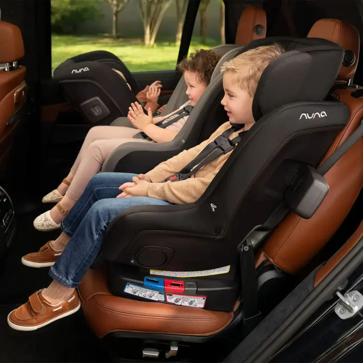 Nuna Rava Next Convertible Car Seat - Caviar - Image 2
