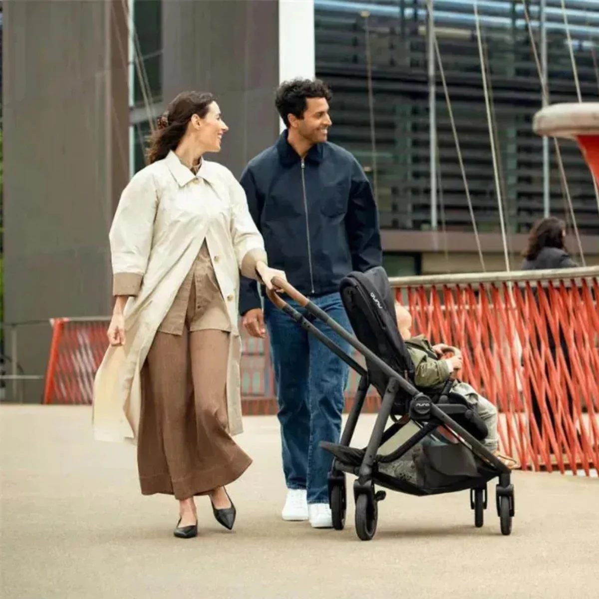Nuna Swiv Stroller - Caviar - Image 30
