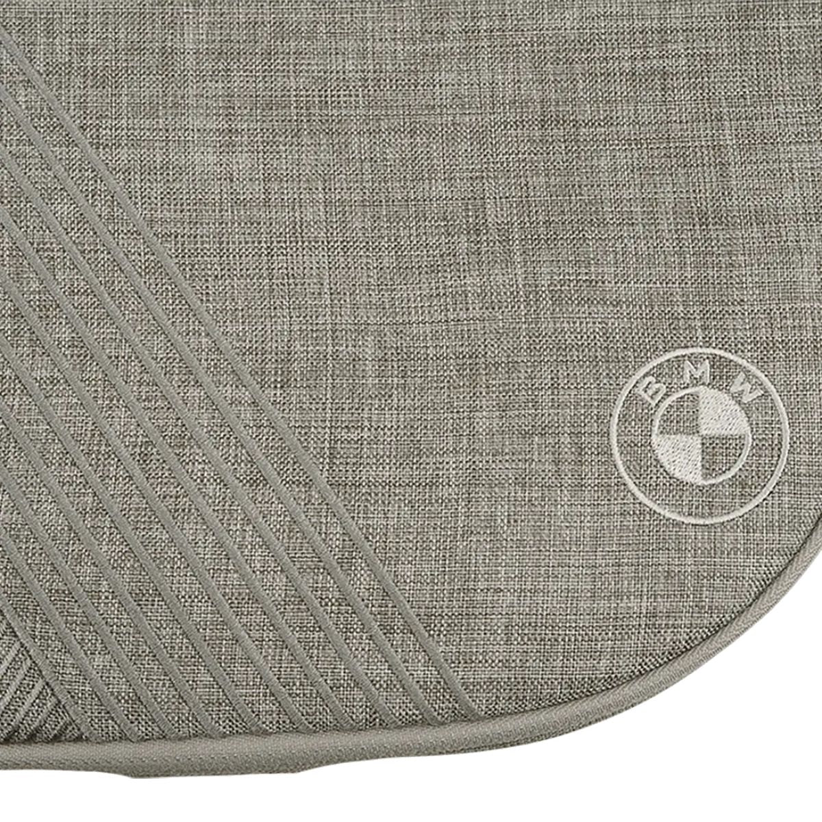 Nuna SWIV & TRIV Bassinet + Stand BMW Collection - Graphene - Image 14
