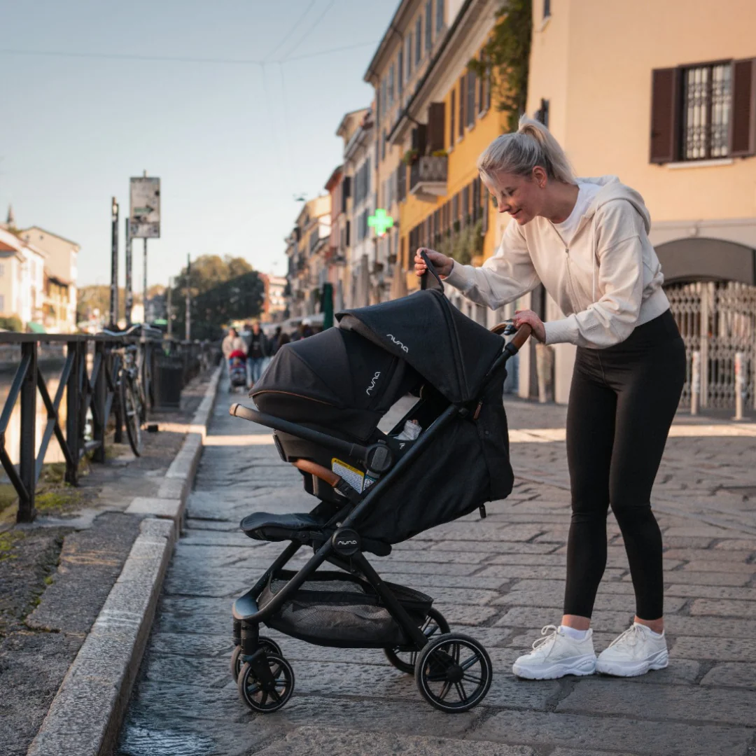 Nuna Trvl Lx + Pipa Urbn Travel System - Caviar - Image 4
