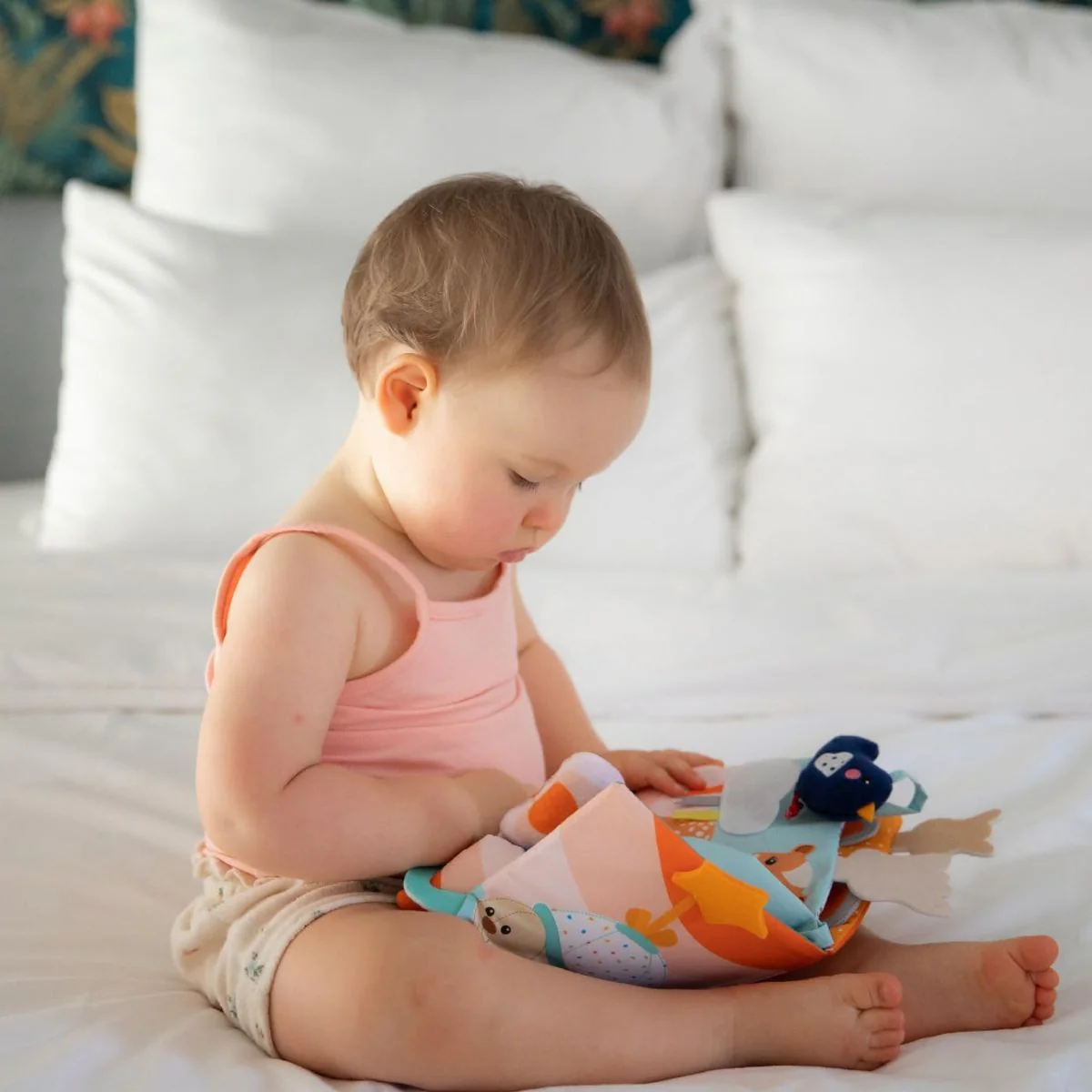 Sophie La Girafe Discovery Book - Image 8